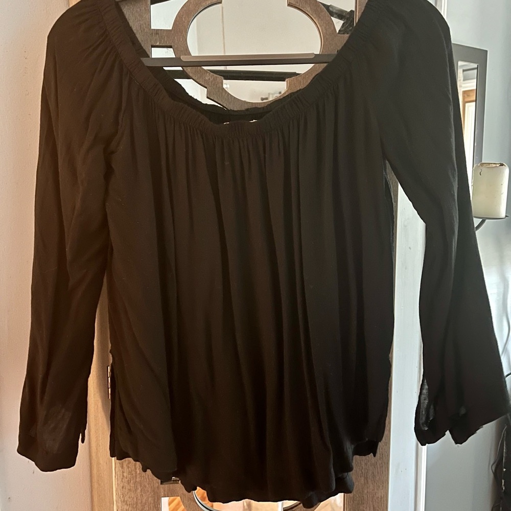 Thin black off shoulder top